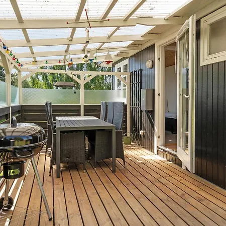 2 Bedroom Amazing In Sydals Skovbyballe