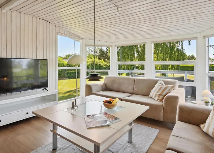 2 Bedroom Amazing In Sydals *