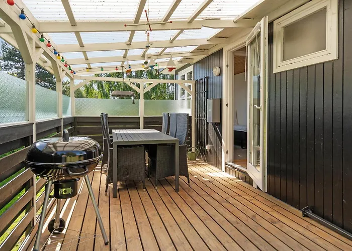 2 Bedroom Amazing In Sydals Skovbyballe